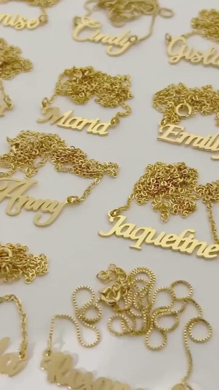 Custom Name Necklace – Personalized Gold Name Pendant