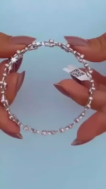 A Versatile silverPlated Jewelry: Ring to Bracelet Transformation
